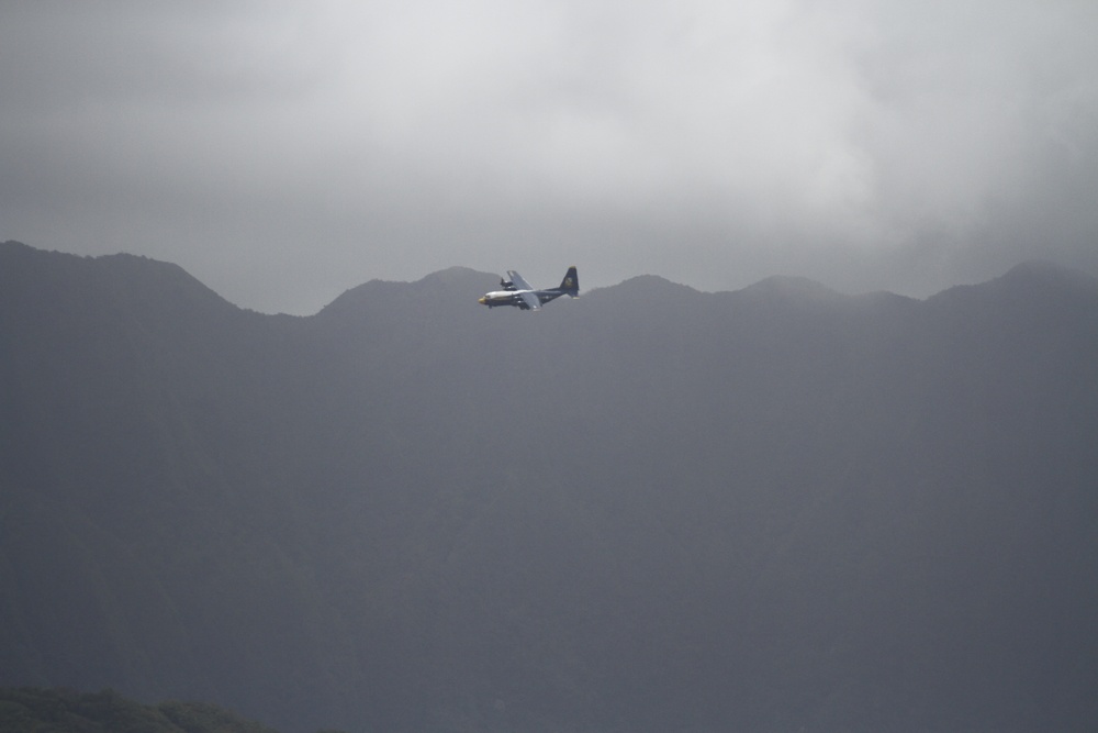 2022 Kaneohe Bay Air Show: The Blue Angels arrive at MCBH