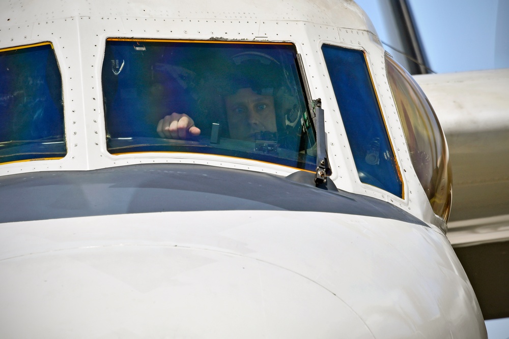 VAW-117 completes deployment, returns to Point Mugu