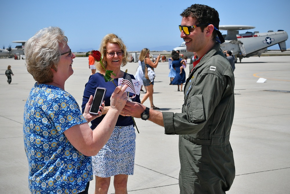 VAW-117 completes deployment, returns to Point Mugu