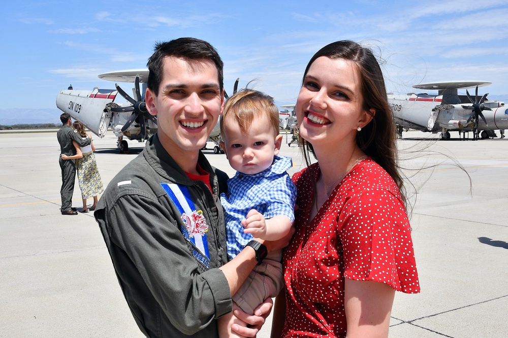 VAW-117 completes deployment, returns to Point Mugu