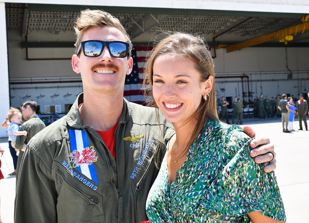 VAW-117 completes deployment, returns to Point Mugu