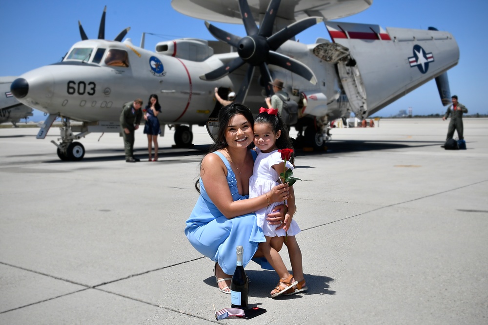 VAW-117 completes deployment, returns to Point Mugu