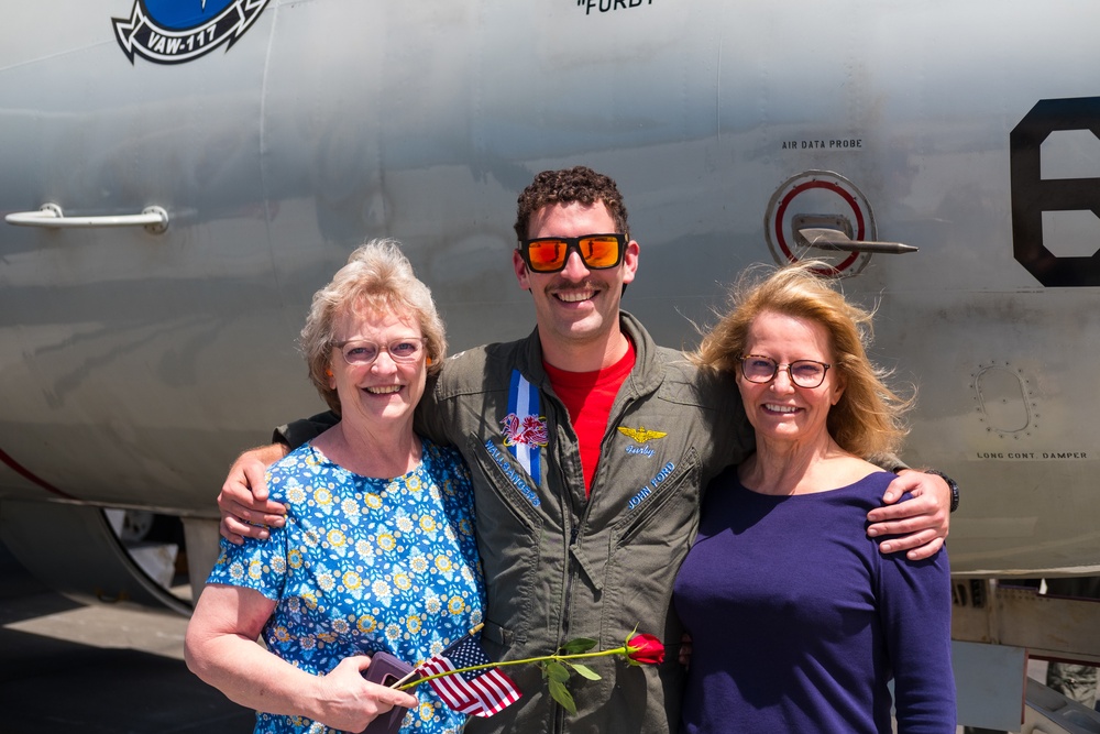 VAW-117 completes deployment, returns to Point Mugu