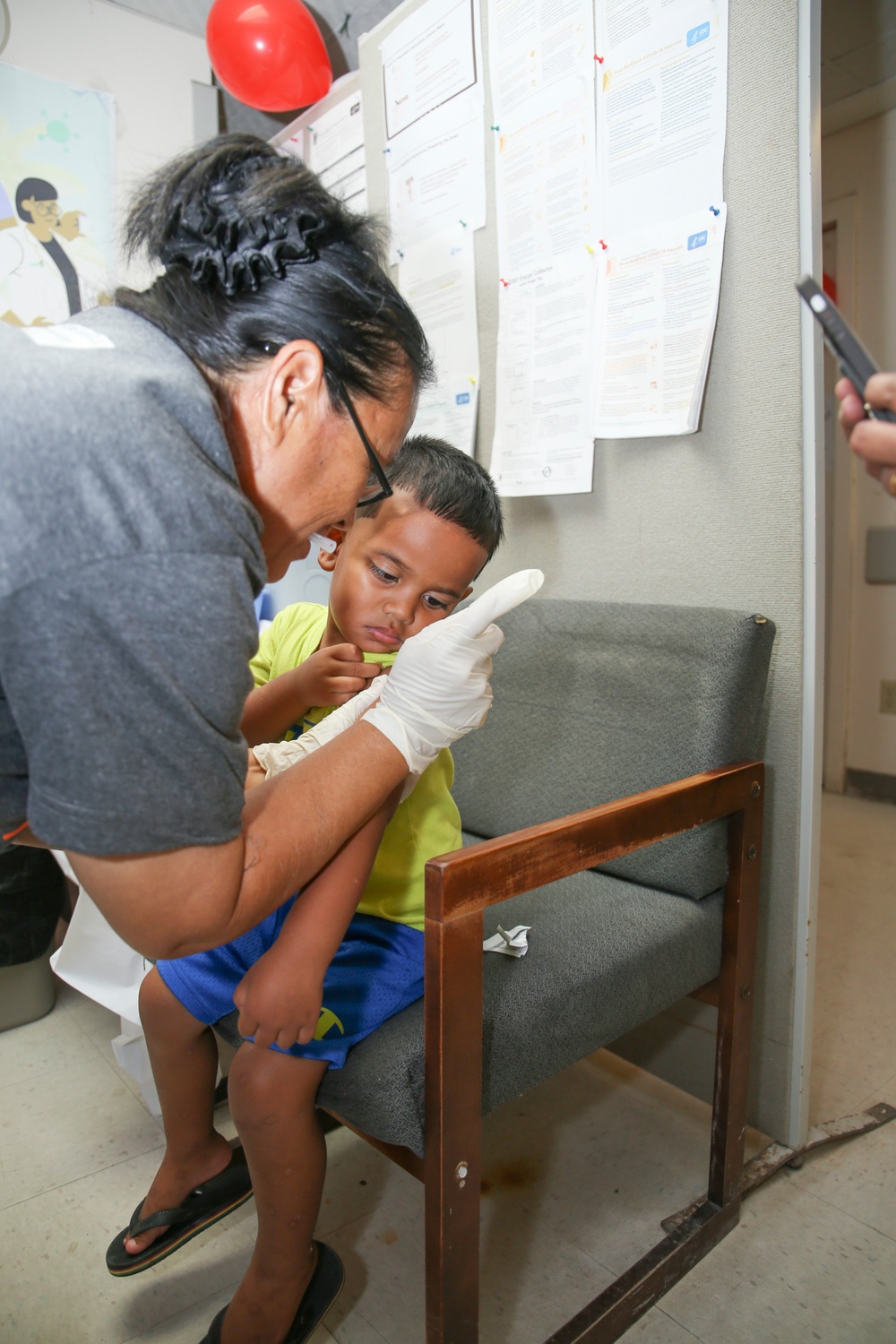 Children Receive COVID-19 Vaccine at Leiroj Kitlang Kabua Memorial Health Center