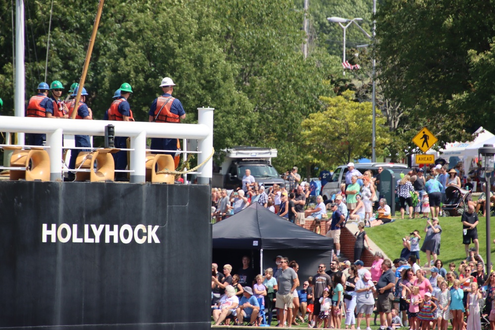 Coast Guard cutters help kick off 2022 Grand Haven Coast Guard Festival