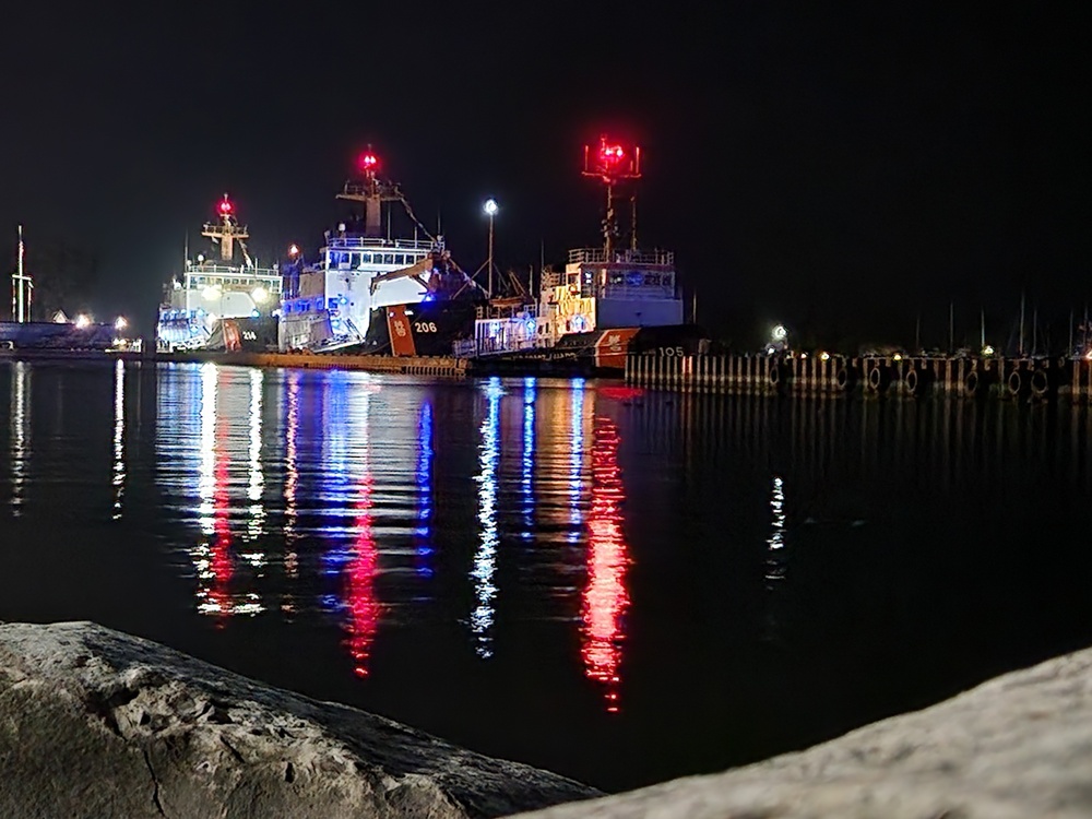 DVIDS Images Coast Guard vessels line the pier at Grand Haven Coast