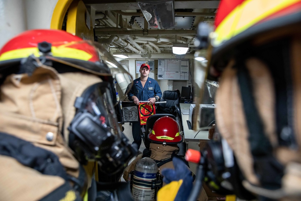 DVIDS - Images - USS Arlington damage control proficiency training ...