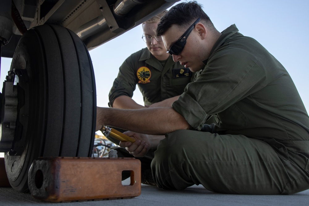 Marines do routine maintenance on CH-53K King Stallions