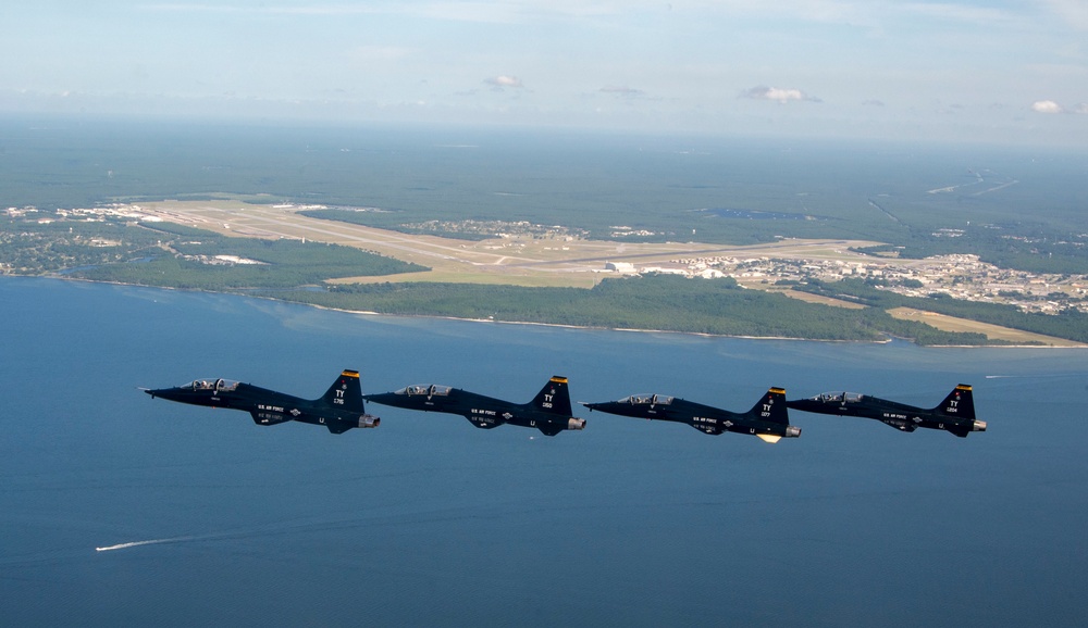 Talons fly over Florida