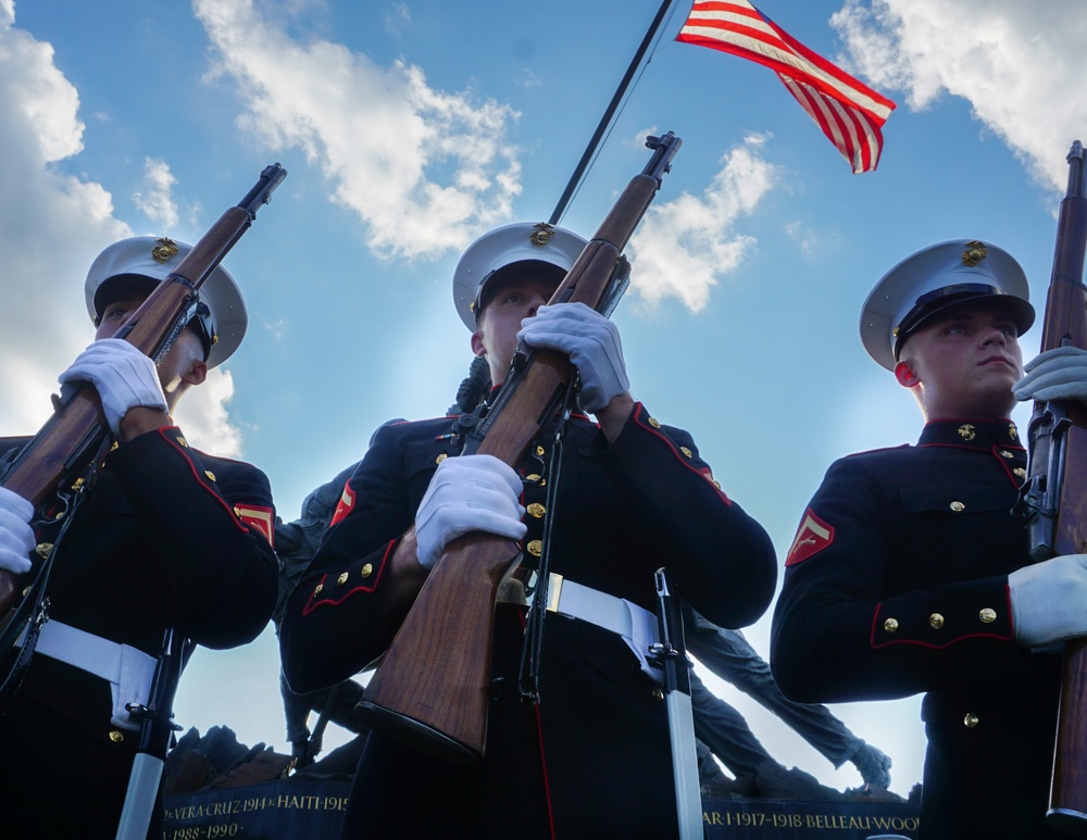 Marine Barracks Washington performs the final sunset parade of the 2022 season.