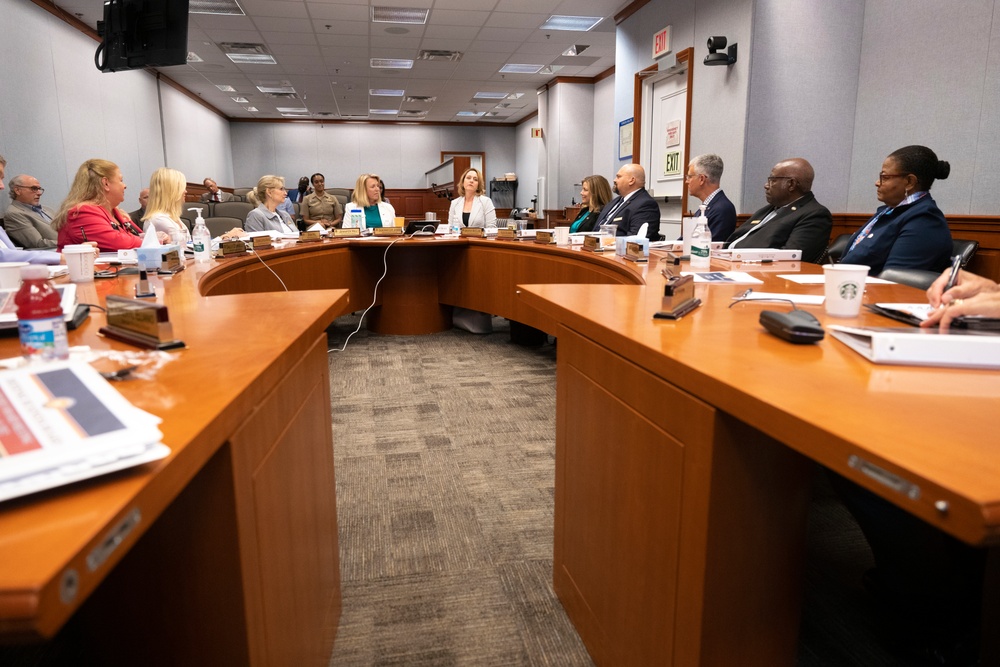 Deputy Secretary Hicks Hosts Defense Business Board