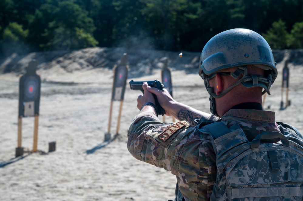 Fieldcraft Hostile: Weapons