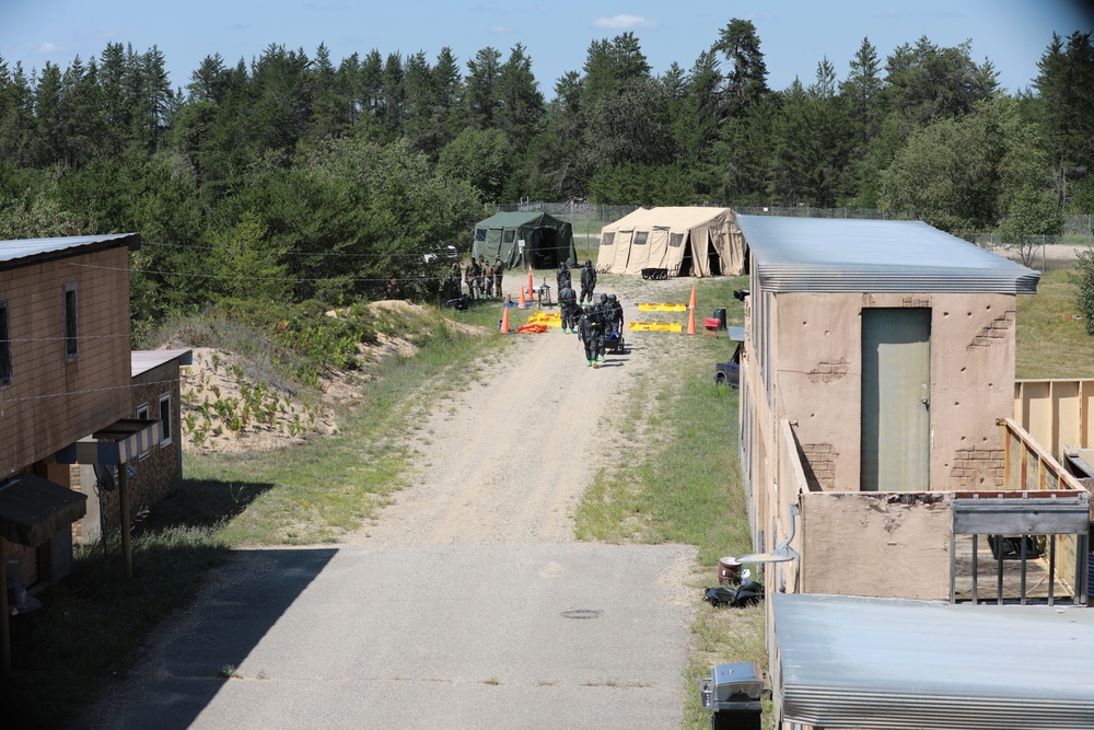 Combat Logistics Regiment 4 Trains On Search and Recovery / Decontamination Procedures at Northern Strike 22-2