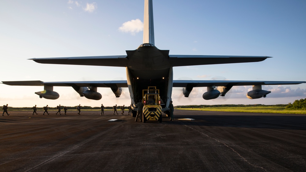 U.S. Marines with MWSS-171 and VMGR-152 conclude FARP operations in Iwo Jima