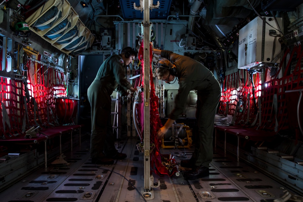 U.S. Marines with MWSS-171 and VMGR-152 conclude FARP operations in Iwo Jima