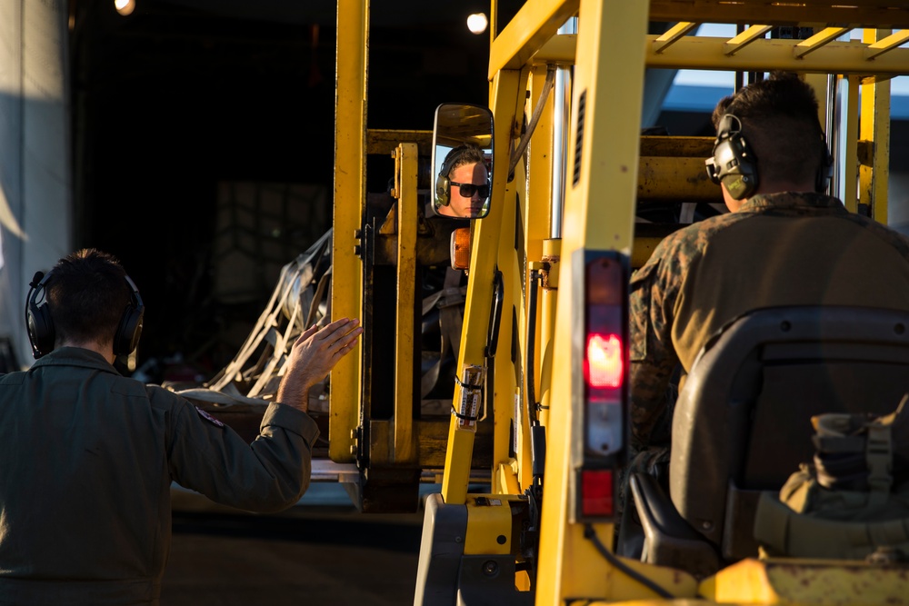 U.S. Marines with MWSS-171 and VMGR-152 conclude FARP operations in Iwo Jima