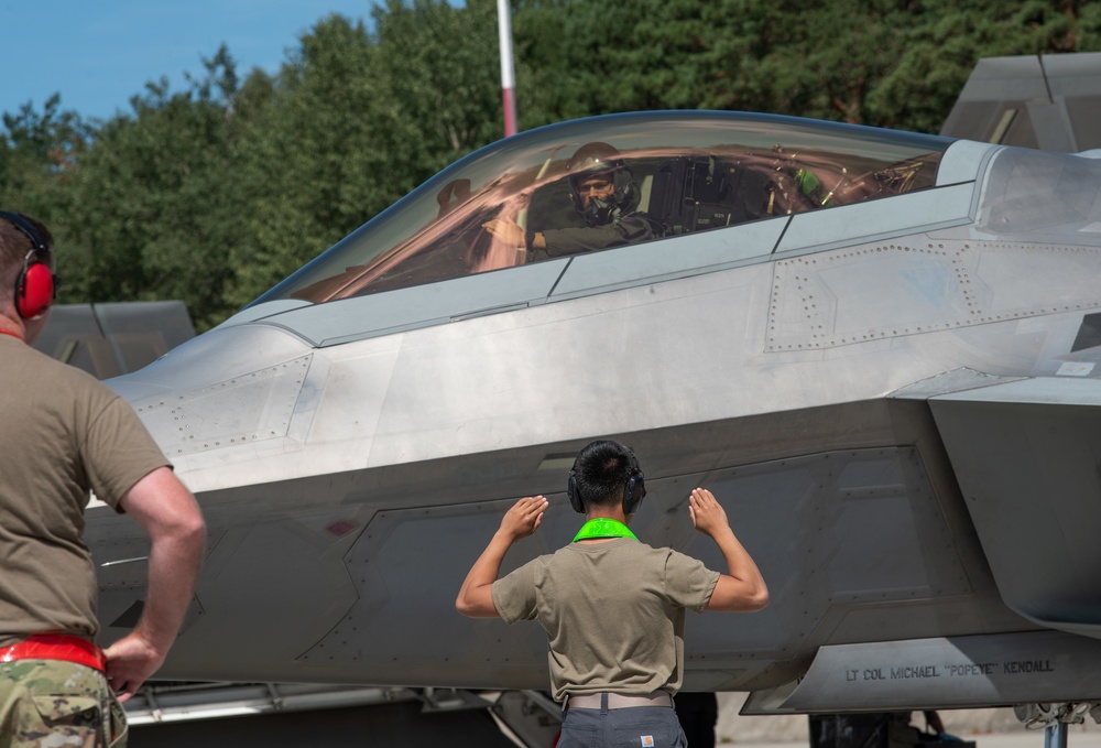 F-22s get ready for take-off