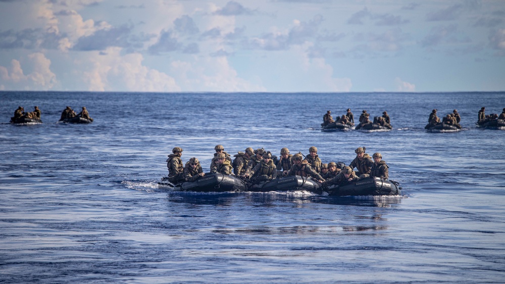 Blackhearts Form Up on the Water