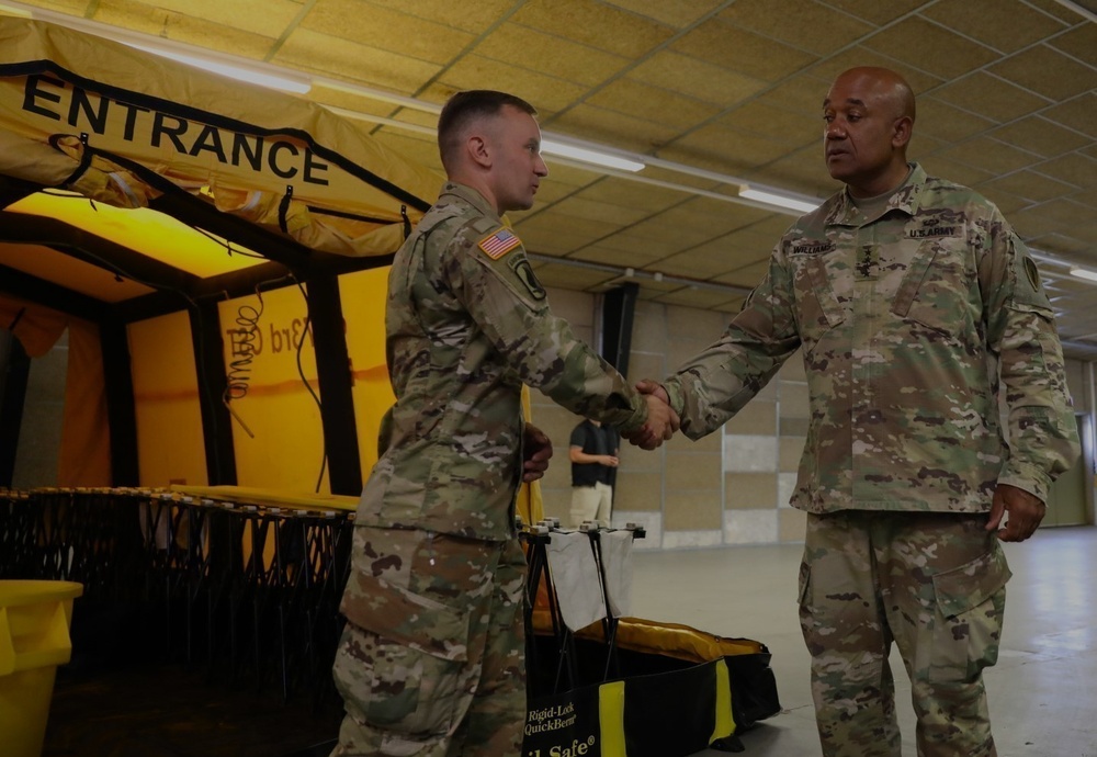 Gen. Williams Tours 773rd Equipment