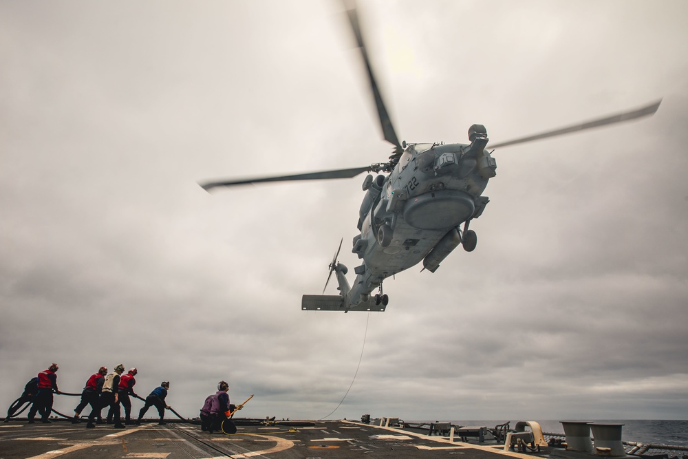 USS Paul Ignatius (DDG 117) Conducts Helicopter In-Flight Refueling