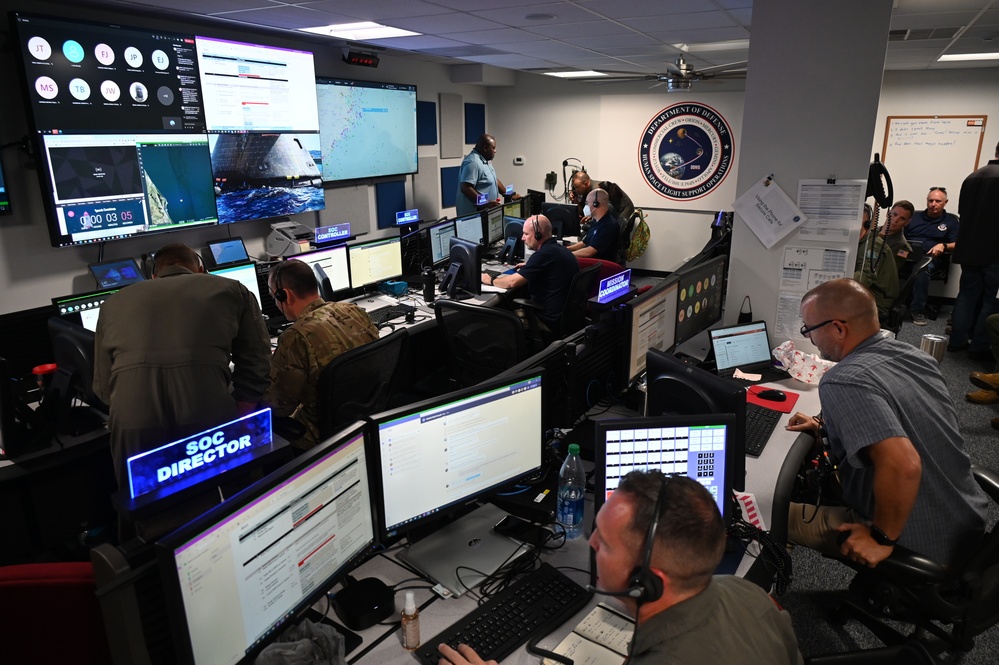 1AF's Detachment 3 integrates Air Force Pararescue, Navy Seahawk crews and swimmers for Human Space Flight Support missions