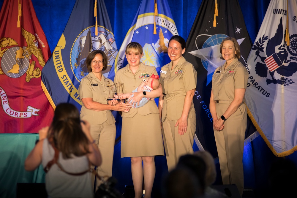 Capt. Joy Bright Hancock and Master Chief Anna Der-Vartanian Award Recipients at JWLS 2022