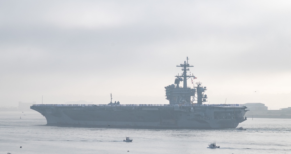 Abraham Lincoln Carrier Strike Group Returns to Homeport