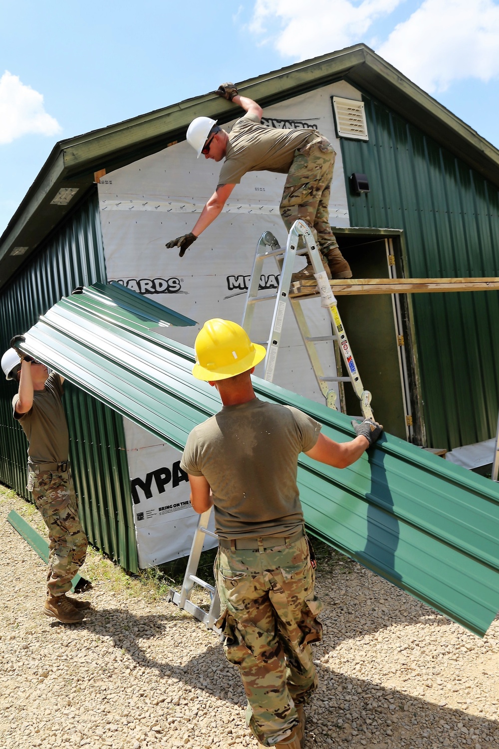 389th Engineer Company Soldiers hone skills supporting troop project at Fort McCoy