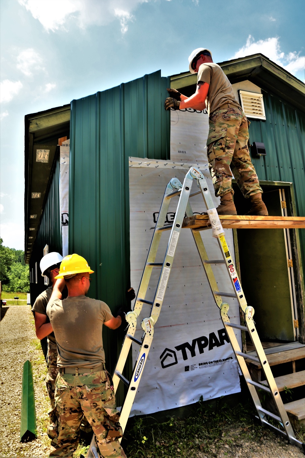 389th Engineer Company Soldiers hone skills supporting troop project at Fort McCoy