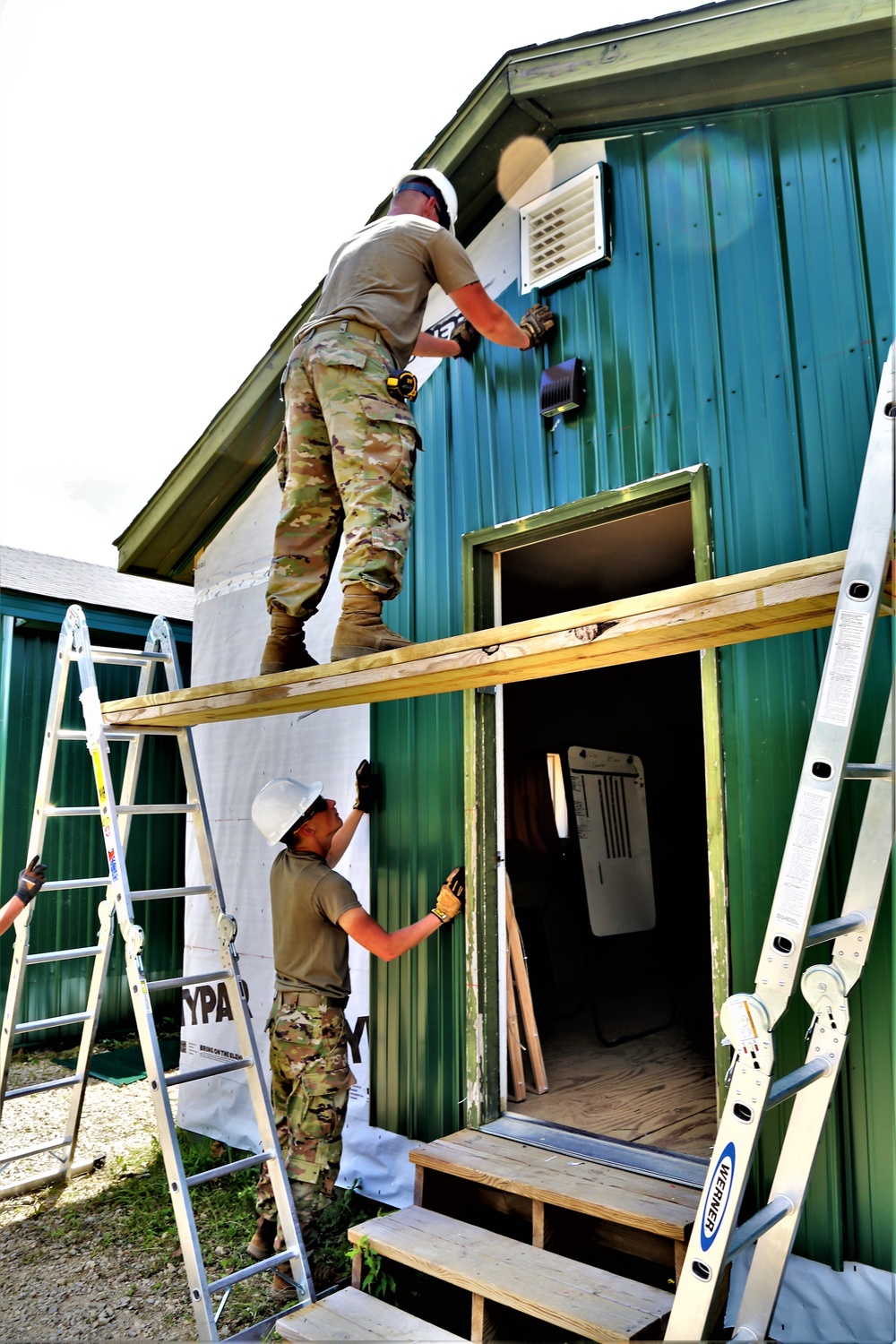 389th Engineer Company Soldiers hone skills supporting troop project at Fort McCoy