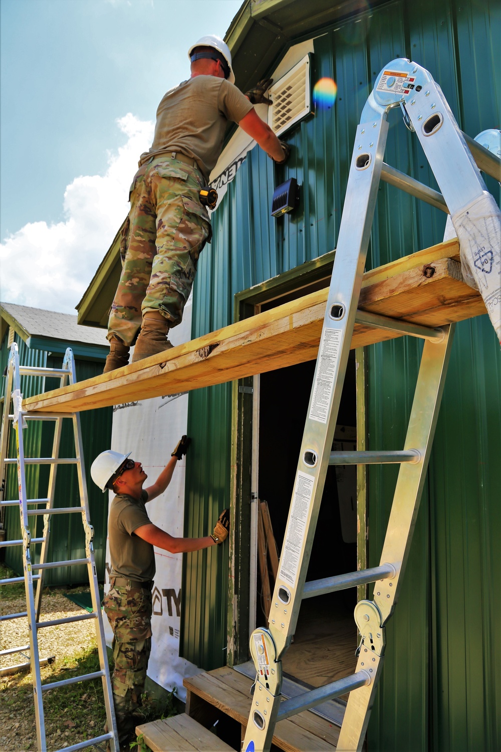 389th Engineer Company Soldiers hone skills supporting troop project at Fort McCoy