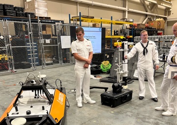 Italy Visits Naval Oceanography