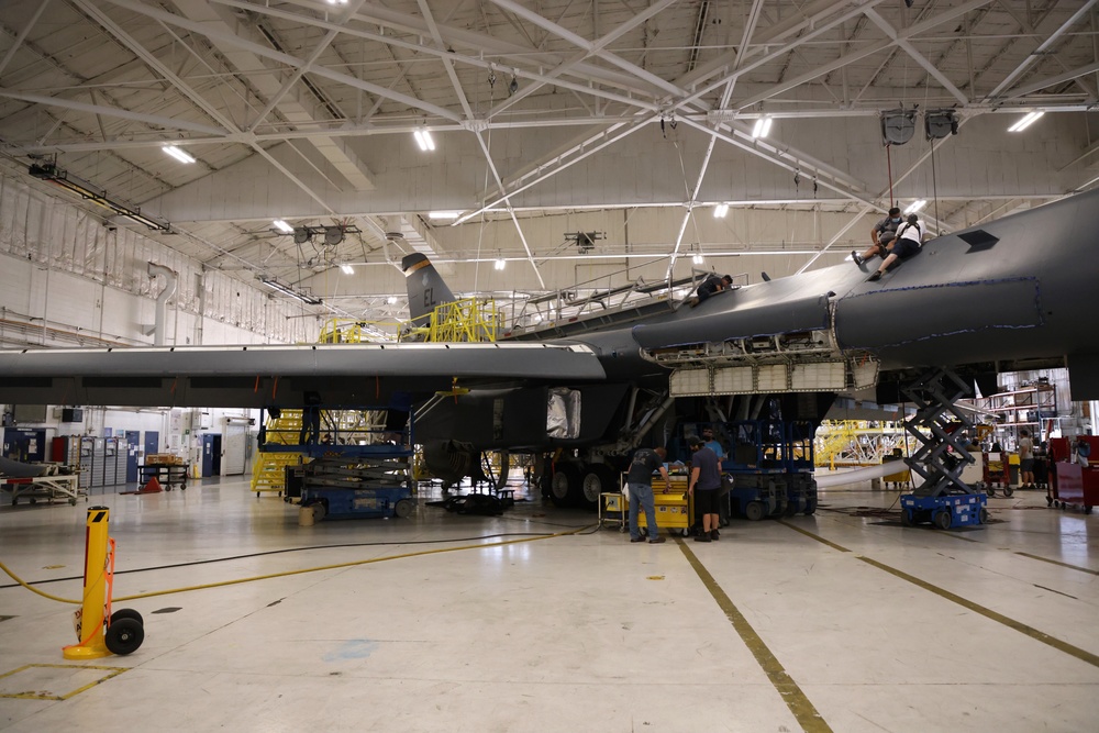 DVIDS - Images - B-1 Program Depot Maintenance At Tinker Air Force Base ...