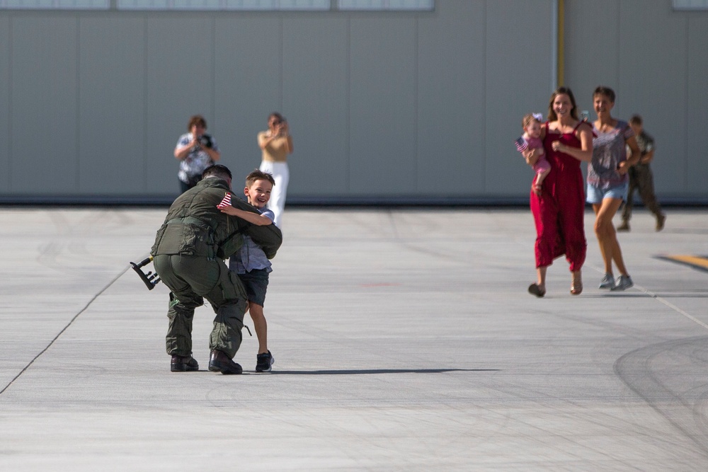 Marine Fighter Attack Squadron 314 returns home from Carrier Deployment