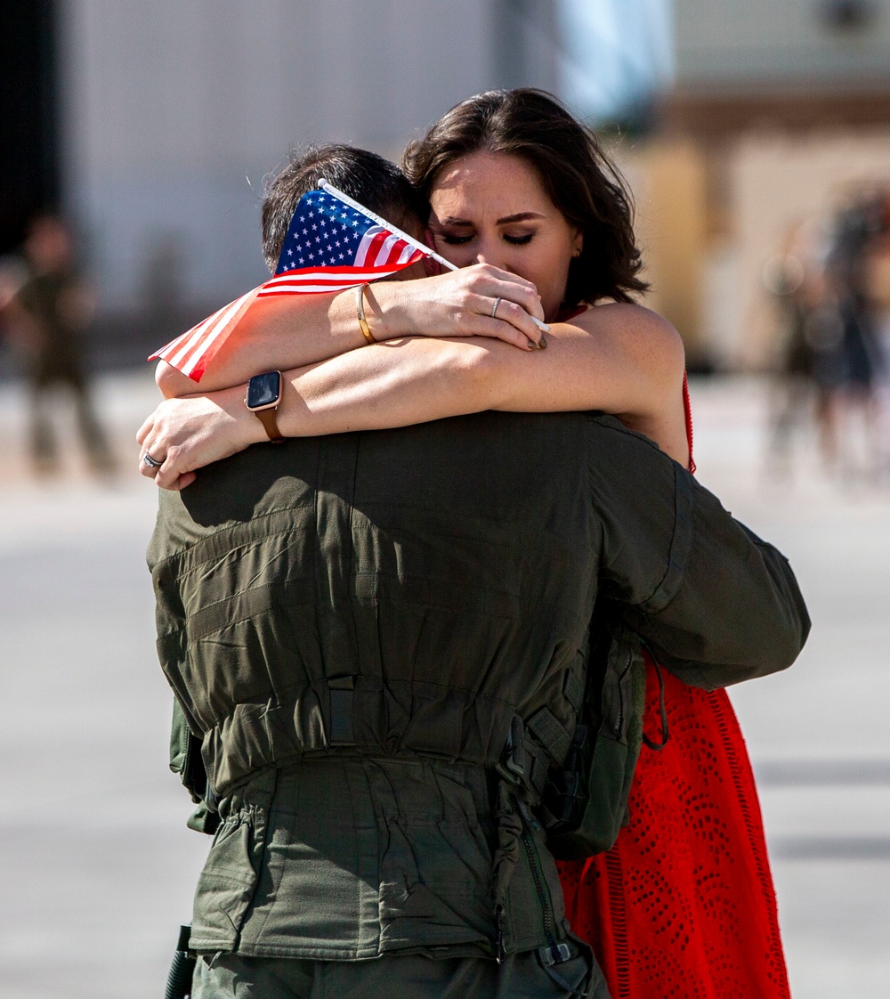 Marine Fighter Attack Squadron 314 returns home from Carrier Deployment