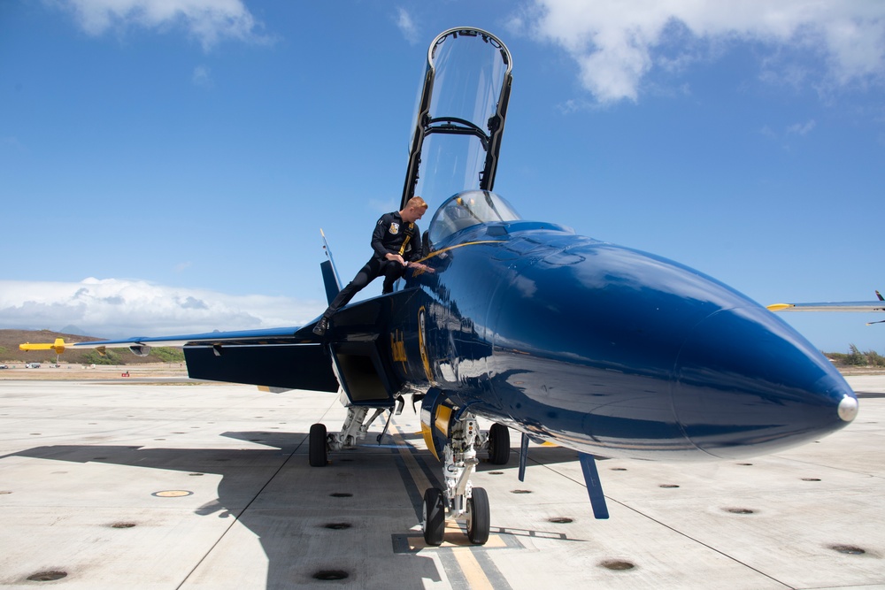 2022 Kaneohe Bay Air Show: Media and Key Influencer Ride