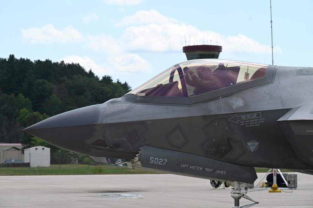 Northern Lightning continues for 58th FS at Volk Field