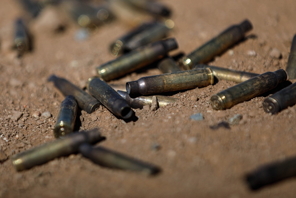 2nd Bn., 1st Marines, runs platoon attacks on Range 800