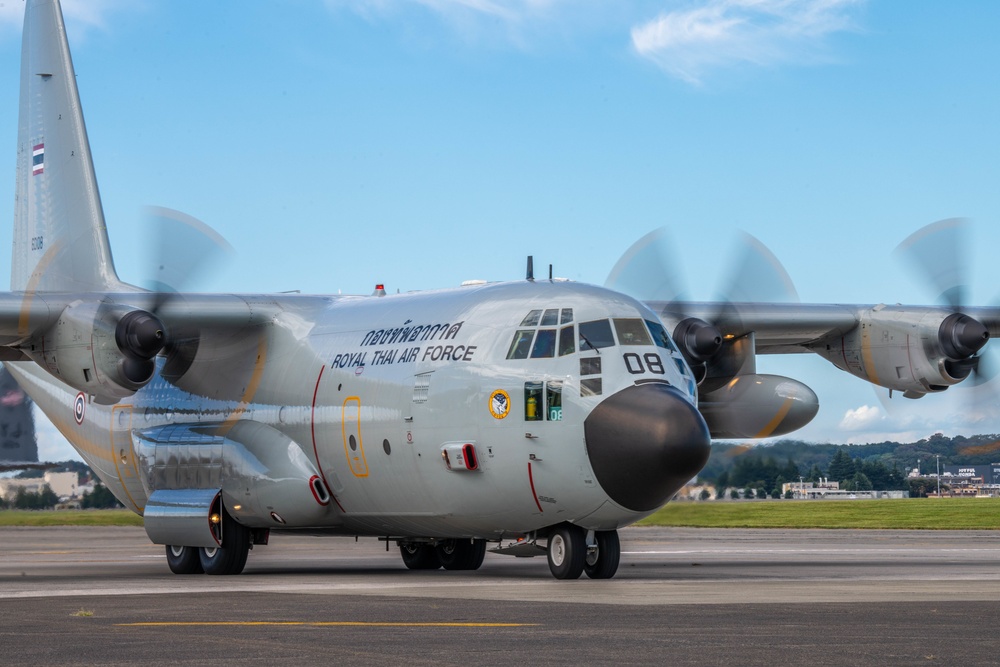 The Royal Thai Air Force visits Japan