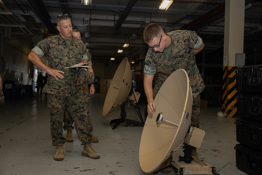 3rd MLG Communications Marines conduct Single Channel Radio Exercise