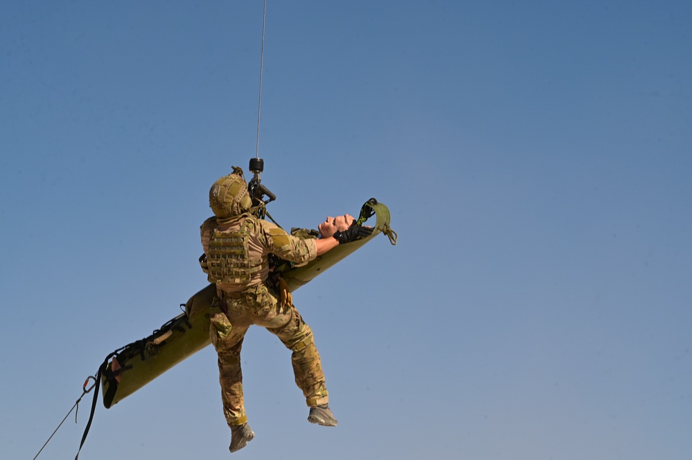 Joint Service Hoist Training