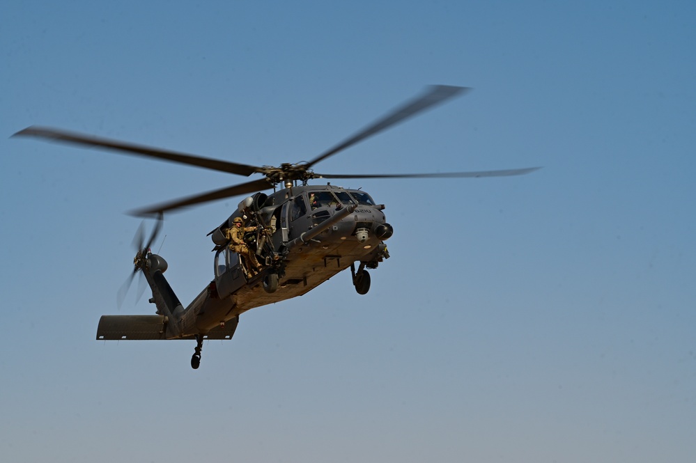 Joint Service Hoist Training