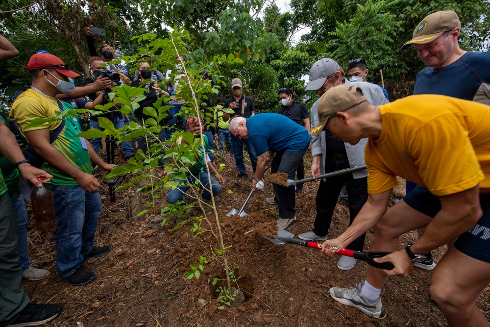 Pacific Partnership 2022 participates in Balayong Tree Planting and Nuturing Festival