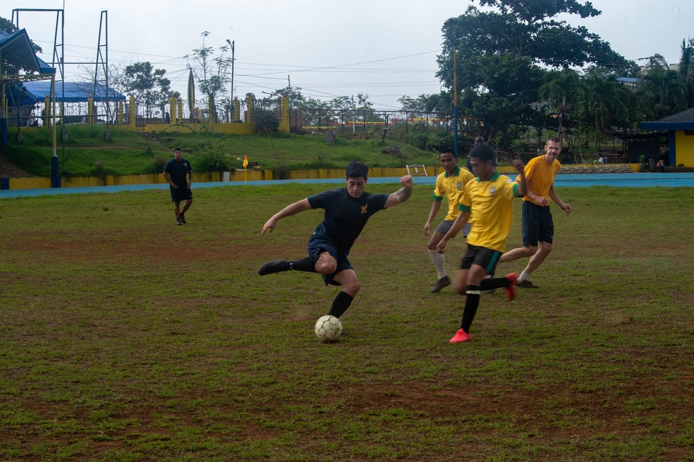 Pacific Partnership 2022 participates in host nation outreach event