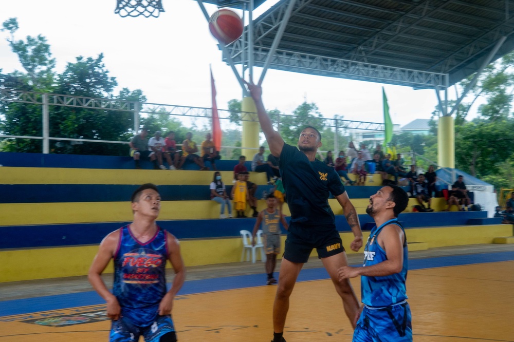Pacific Partnership 2022 participates in host nation outreach event