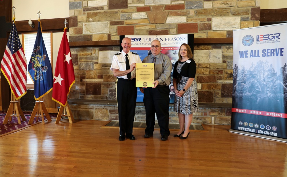 Annual ESGR awards luncheon held at Fort Indiantown Gap