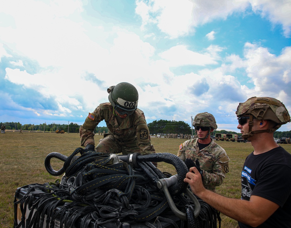 10th CAB Shines During Air Assault School Course