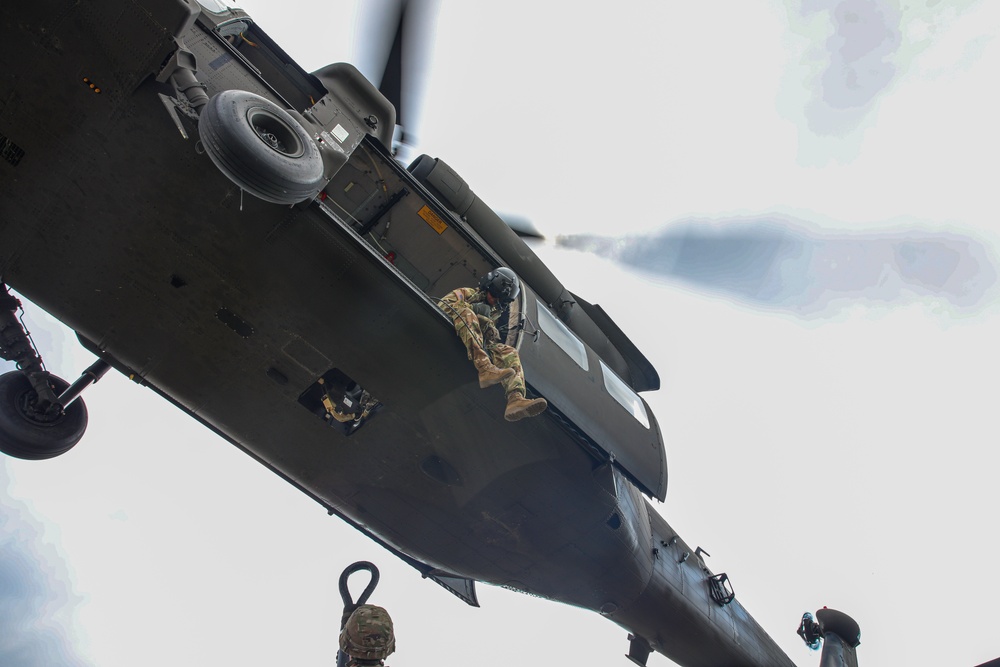 10th CAB Shines During Air Assault School Course
