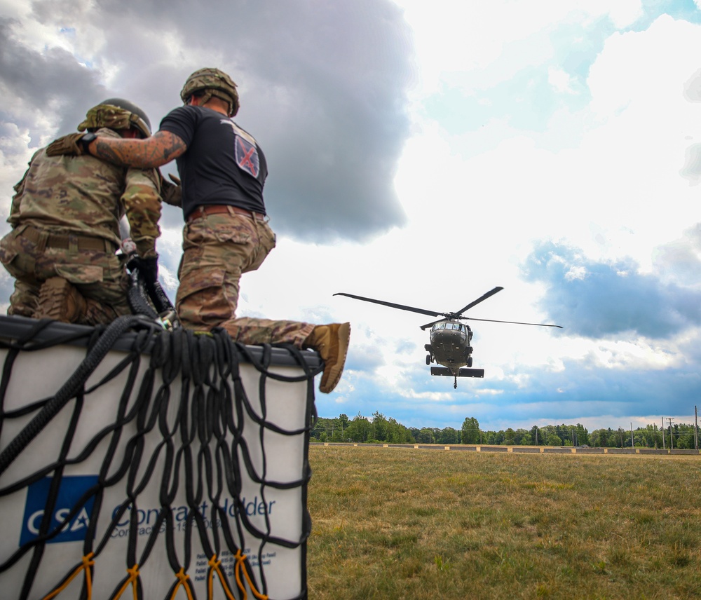 10th CAB Shines During Air Assault School Course