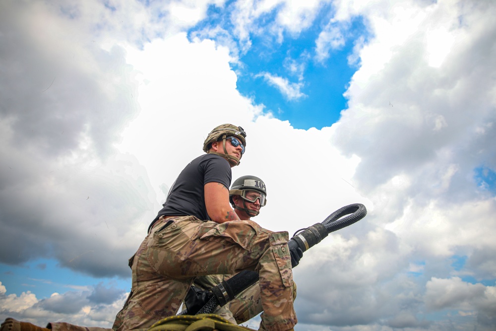10th CAB Shines During Air Assault School Course